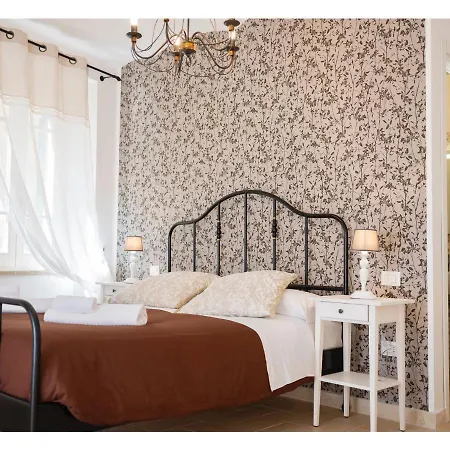 Aparthotel Il Grottino Relais & 4*