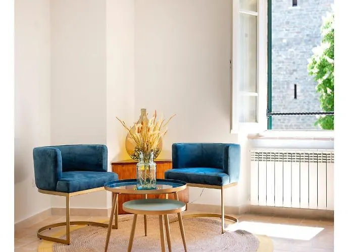 Apart-hotel Il Grottino Relais & 4*